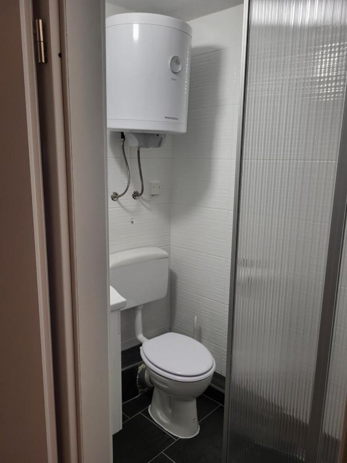 شقة Apartma Jelena كوبر المظهر الخارجي الصورة