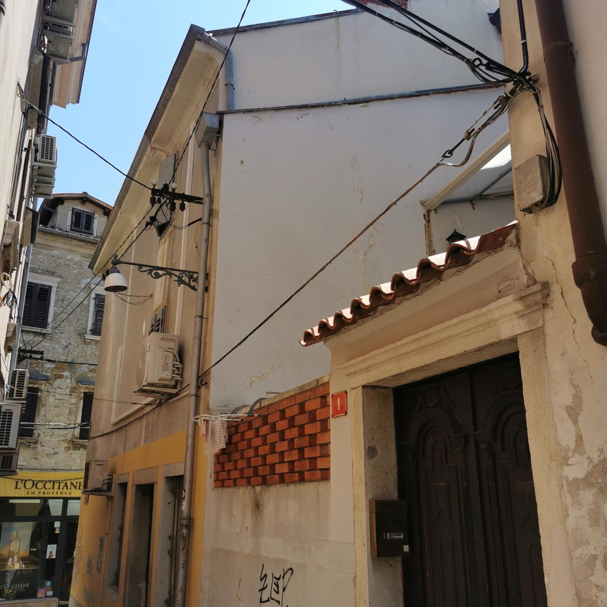 شقة Apartma Jelena كوبر المظهر الخارجي الصورة
